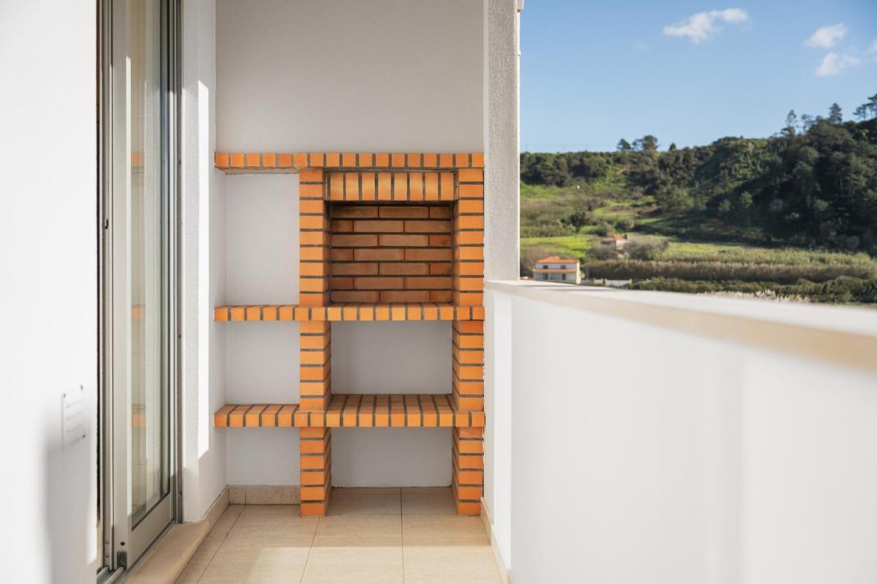 Ocean Getaway - Private Parking And Sea View Leilighet Nazaré Eksteriør bilde