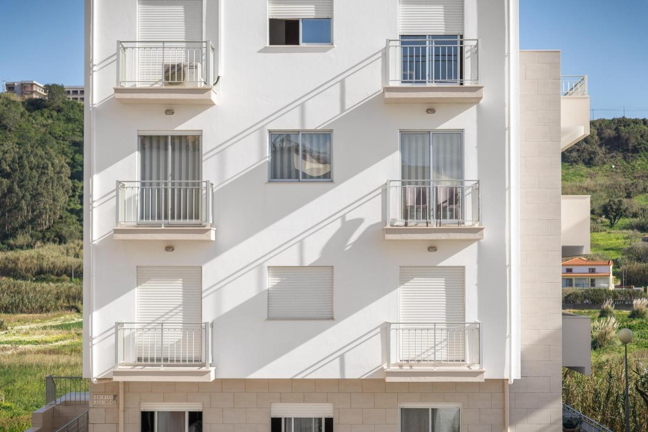 Ocean Getaway - Private Parking And Sea View Leilighet Nazaré Eksteriør bilde